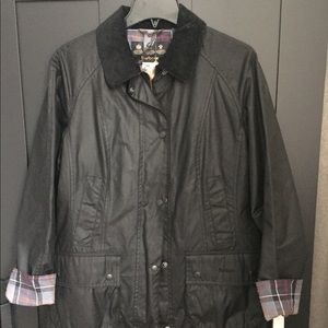 "NEW" Barbour beadnell jacket women (US8)